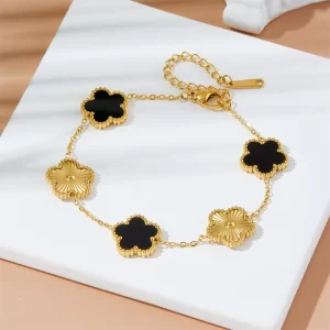 2-Piece/Set Fashion Classic Style Black And White Petal Bracelet Set Stainless Steel Four Leaf Clover Flower Women Wrist Gift